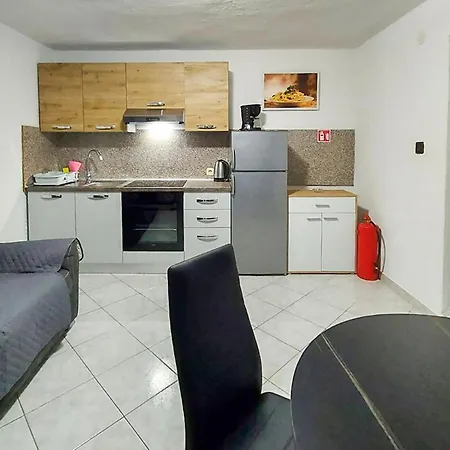 1 Bedroom In *